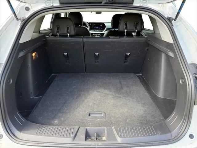2024 Chevrolet Trax FWD LT