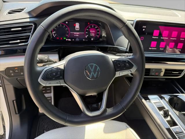 2024 Volkswagen Atlas Cross Sport 2.0T SEL Premium R-Line