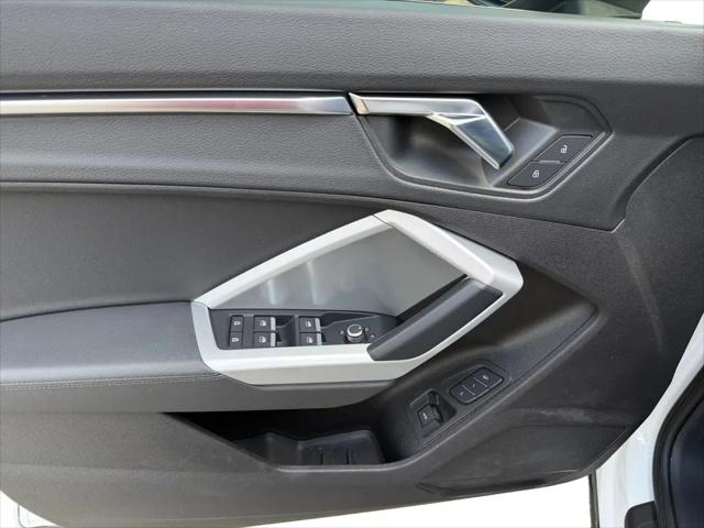 2022 Audi Q3 Premium 40 TFSI quattro Tiptronic