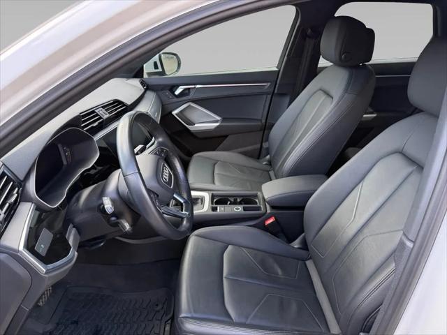2022 Audi Q3 Premium 40 TFSI quattro Tiptronic