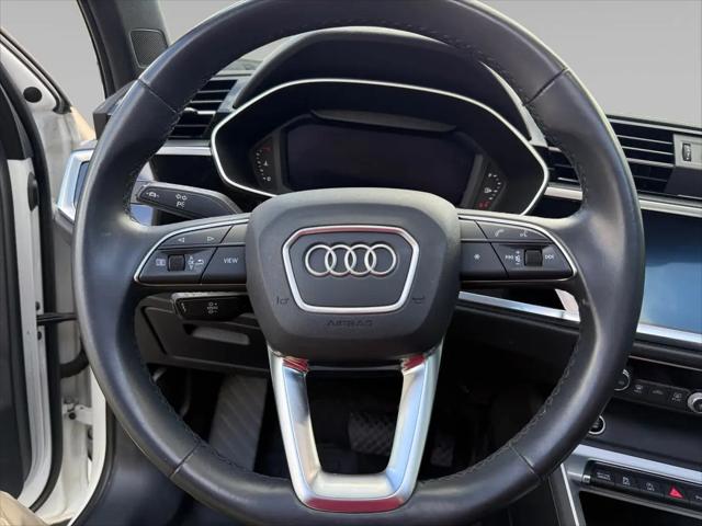 2022 Audi Q3 Premium 40 TFSI quattro Tiptronic