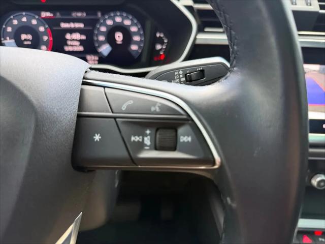 2022 Audi Q3 Premium 40 TFSI quattro Tiptronic