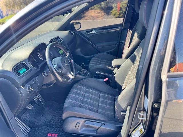 2014 Volkswagen GTI Wolfsburg Edition