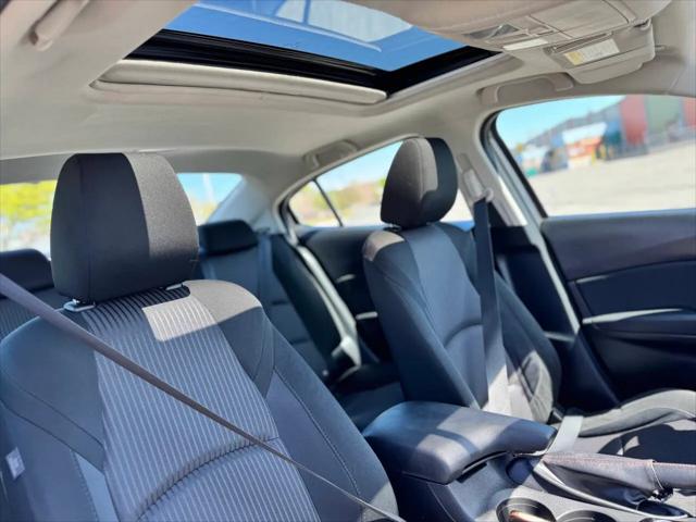 2016 Mazda Mazda3 i Touring