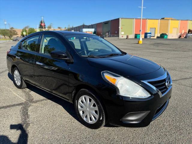2016 Nissan Versa 1.6 SV
