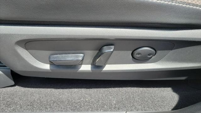 2025 Nissan Pathfinder SL FWD