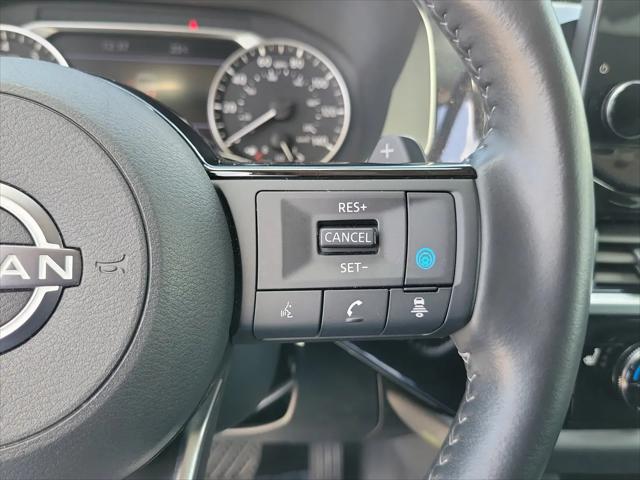 2025 Nissan Pathfinder SL FWD