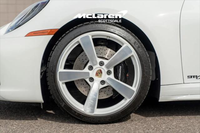 2023 Porsche 911 Targa 4S