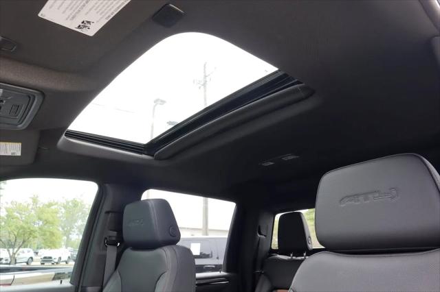 2026 GMC Sierra 2500HD Crew Cab, Standard Bed, AT4, 4WD