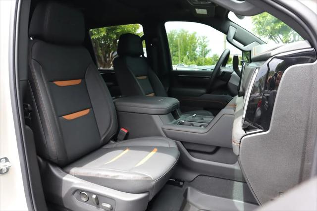 2026 GMC Sierra 2500HD Crew Cab, Standard Bed, AT4, 4WD