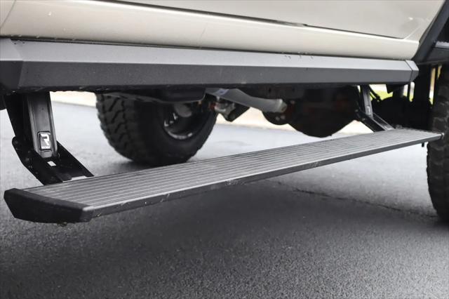 2026 GMC Sierra 2500HD Crew Cab, Standard Bed, AT4, 4WD