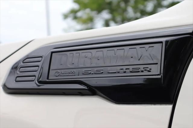 2026 GMC Sierra 2500HD Crew Cab, Standard Bed, AT4, 4WD