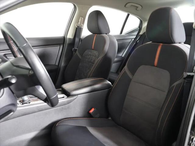 2023 Nissan Sentra SR Xtronic CVT