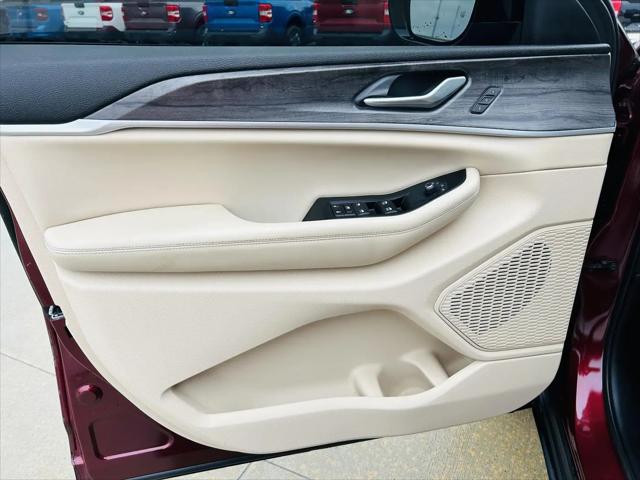 2023 Jeep Grand Cherokee Limited 4x4