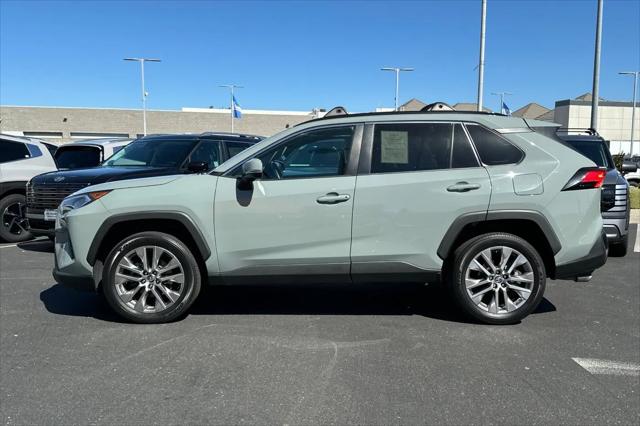 2021 Toyota RAV4 XLE Premium