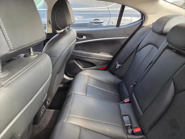 2025 Genesis G70 2.5T RWD