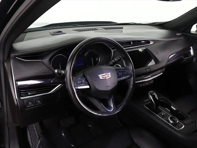 2021 Cadillac XT4 AWD Luxury