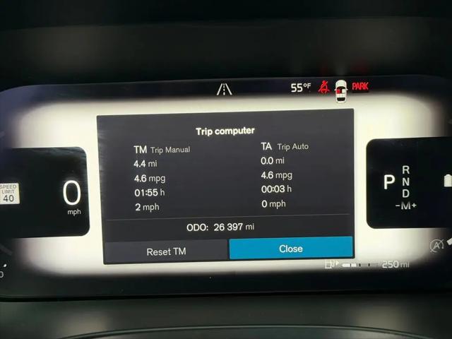 2023 Volvo XC60 B5 Ultimate Bright Theme