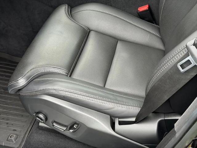 2023 Volvo XC60 B5 Ultimate Bright Theme