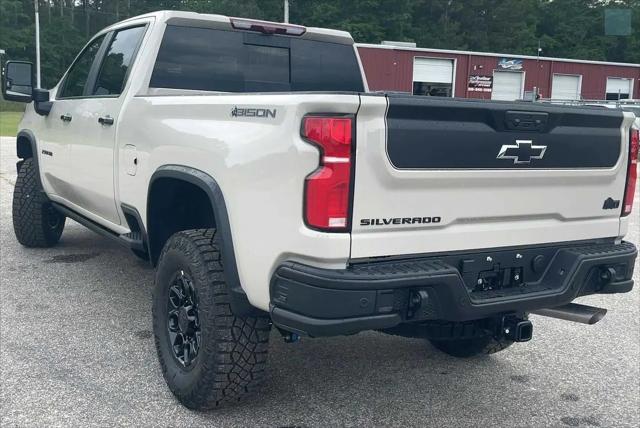 2026 Chevrolet Silverado 2500HD Crew Cab, Standard Bed, XR2, 4WD