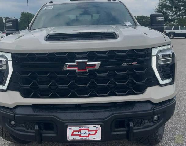 2026 Chevrolet Silverado 2500HD Crew Cab, Standard Bed, XR2, 4WD