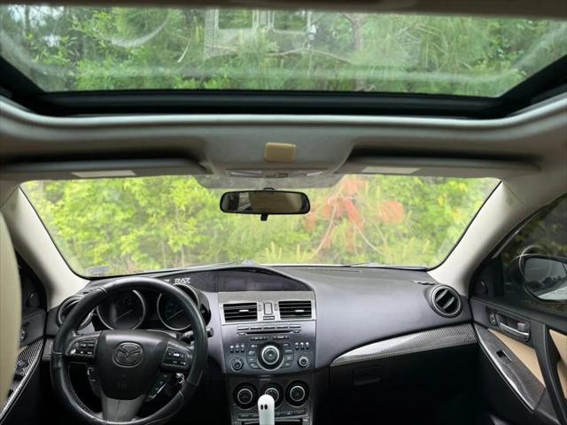 2013 Mazda Mazda3 i Touring