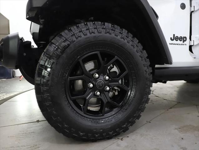 2024 Jeep Wrangler 4-Door Willys 4x4