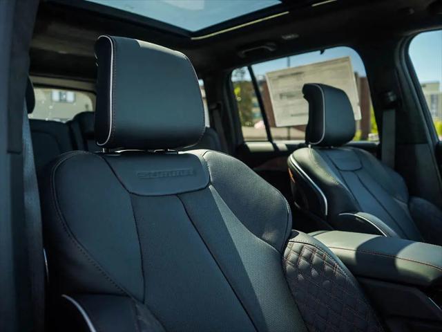 2026 Jeep Grand Cherokee Summit 4x4