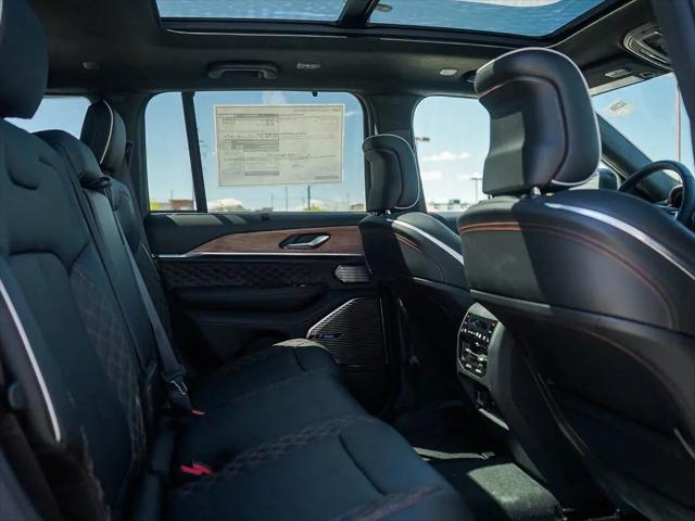 2026 Jeep Grand Cherokee Summit 4x4