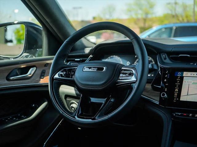 2026 Jeep Grand Cherokee Summit 4x4