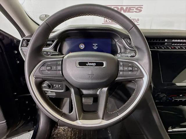 2023 Jeep Grand Cherokee Laredo 4x4