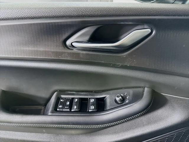 2023 Jeep Grand Cherokee Laredo 4x4