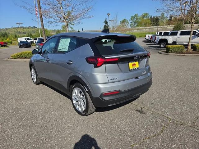2027 Chevrolet Bolt LT FWD