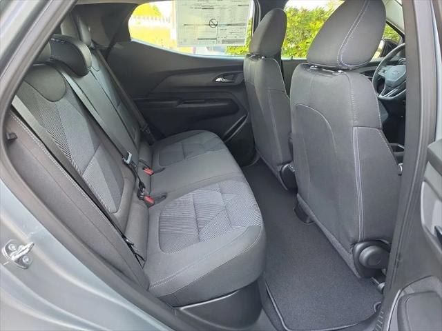 2027 Chevrolet Bolt LT FWD