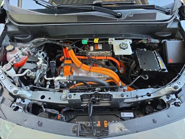 2027 Chevrolet Bolt LT FWD