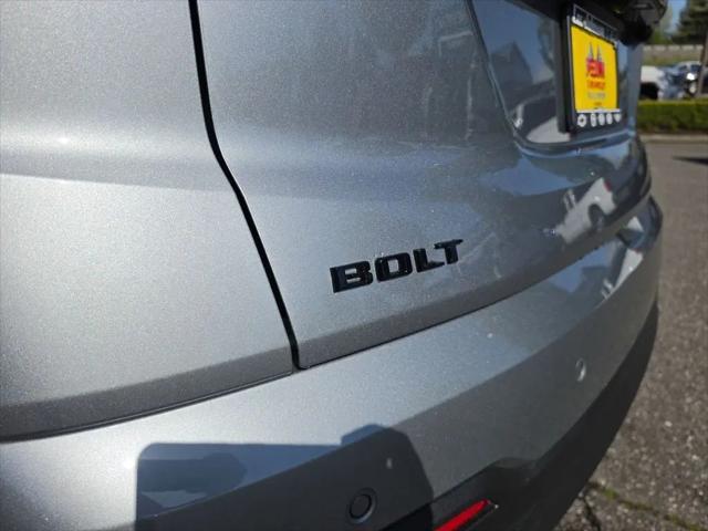 2027 Chevrolet Bolt LT FWD