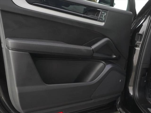 2025 Porsche Cayenne Cayenne