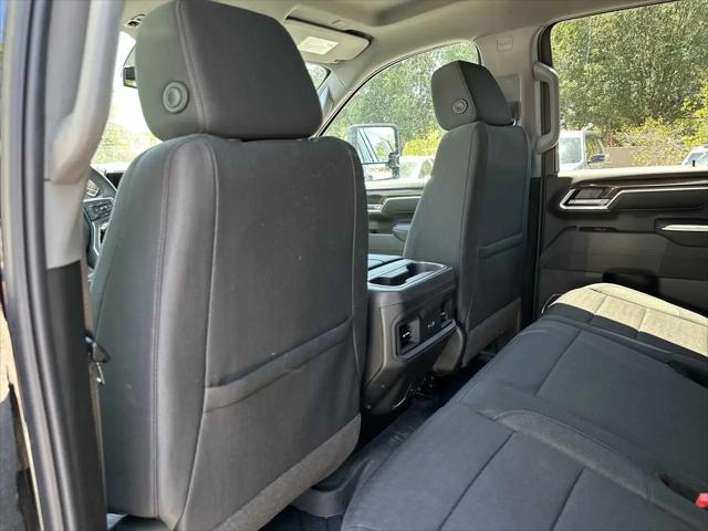 2026 Chevrolet Silverado 3500HD Double Cab, Long Bed, LT Dual Rear Wheel, 4WD