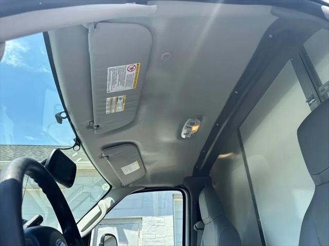 2025 Ford E-450 Cutaway E-450