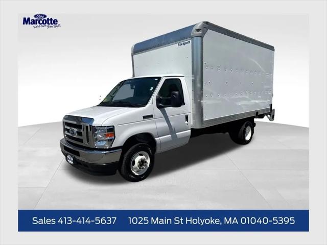 2025 Ford E-450 Cutaway E-450 for sale in Holyoke, MA
