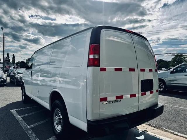 2021 Chevrolet Express Cargo Van RWD 2500 Regular Wheelbase WT