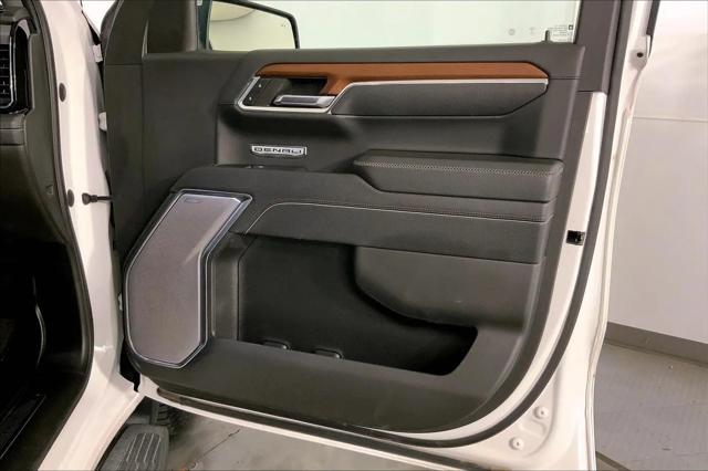 2023 GMC Sierra 1500 4WD Crew Cab Short Box Denali