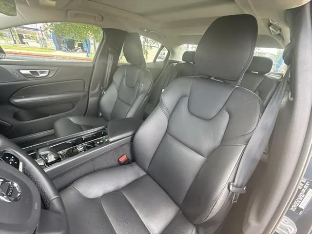 2024 Volvo S60 B5 Plus Dark Theme