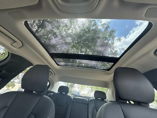 2024 Volvo S60 B5 Plus Dark Theme