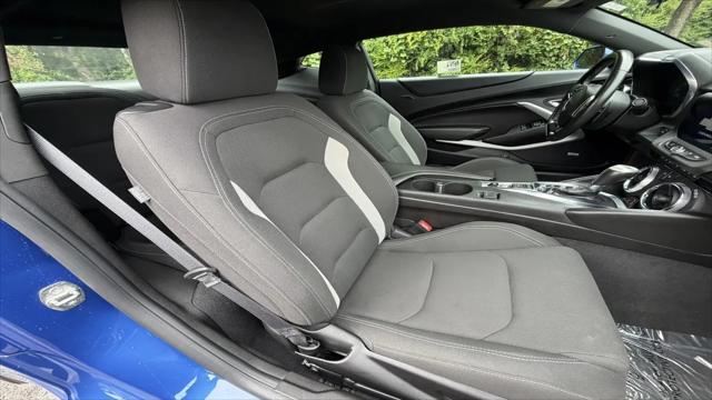 2022 Chevrolet Camaro RWD Coupe LT1