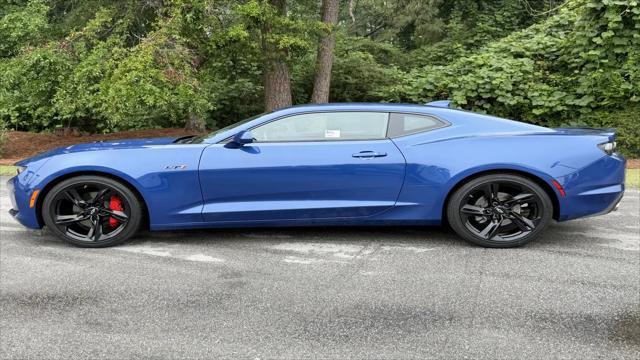 2022 Chevrolet Camaro RWD Coupe LT1