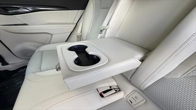 2023 Buick Envision Preferred FWD