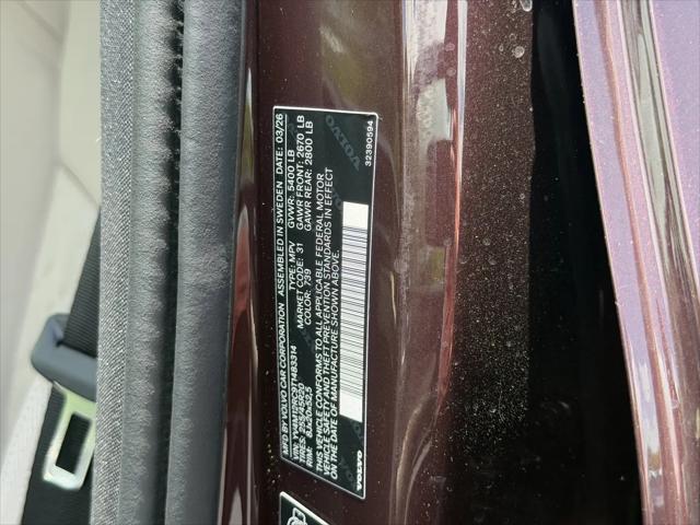 2026 Volvo XC60 B5 Plus