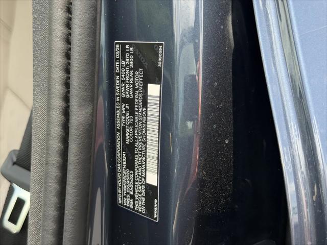 2026 Volvo XC60 B5 Plus