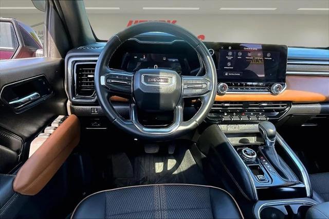 2023 GMC Canyon 4WD Crew Cab Short Box AT4